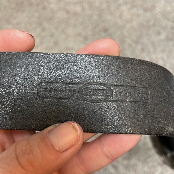 Fossil leather belt - Picture 3 of 9